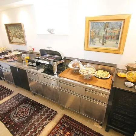 Budget Dbl Studio Free Breakfast Ljubljana Exterior photo
